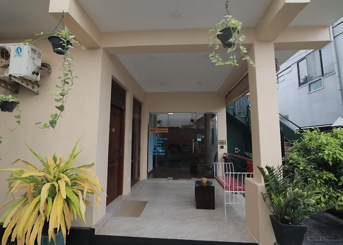 Villa: D Plus B&B Negombo